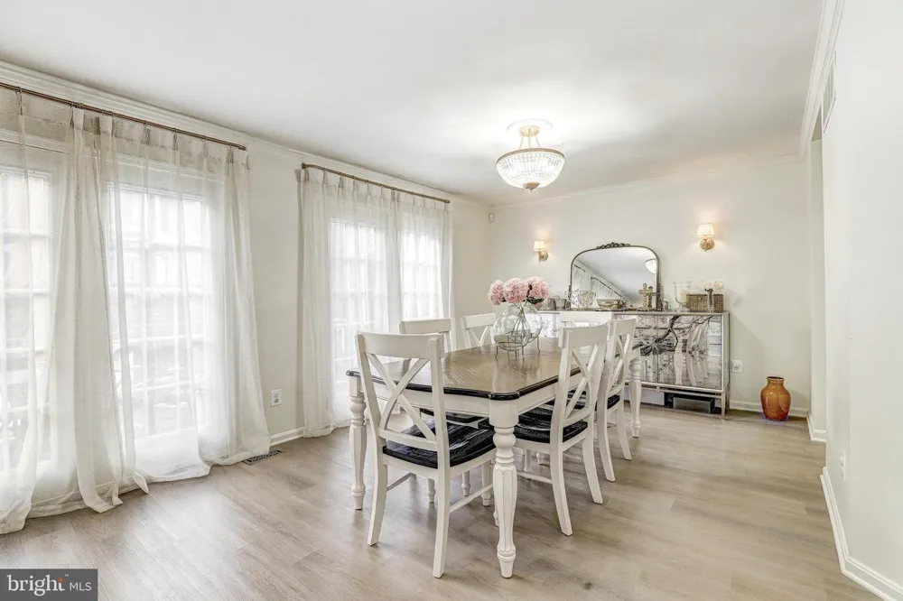 64 RIVER OAKS CIRCLE Baltimore, MD 21208