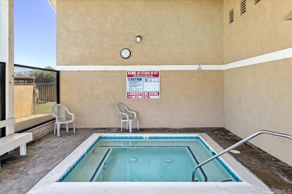 1300 W Menlo Ave #181 Hemet, CA 92543