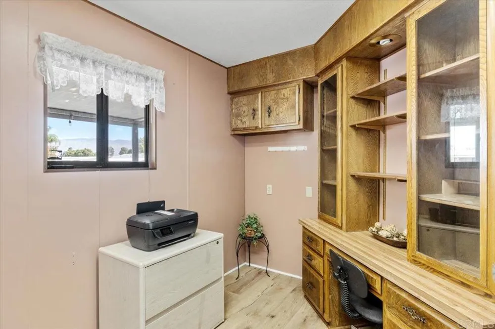 1300 W Menlo Ave #181 Hemet, CA 92543