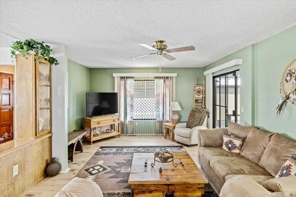 1300 W Menlo Ave #181 Hemet, CA 92543