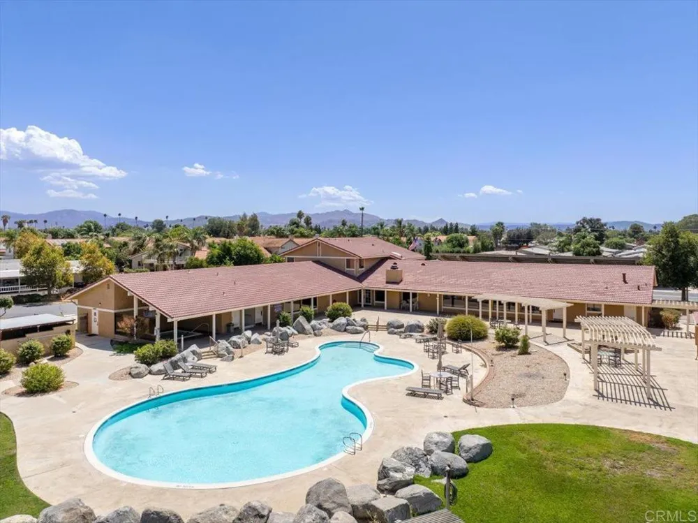 1300 W Menlo Ave #181 Hemet, CA 92543