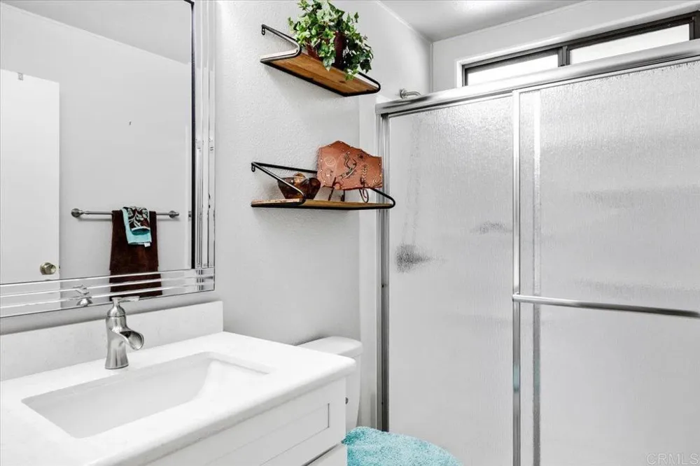 1300 W Menlo Ave #181 Hemet, CA 92543