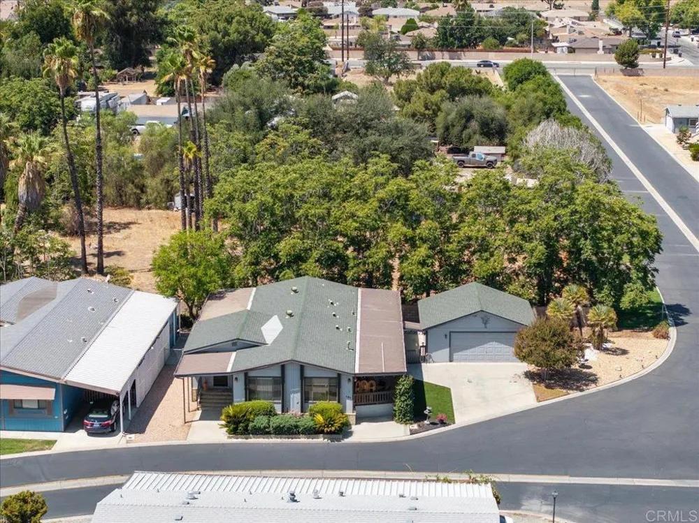 1300 W Menlo Ave #181 Hemet, CA 92543