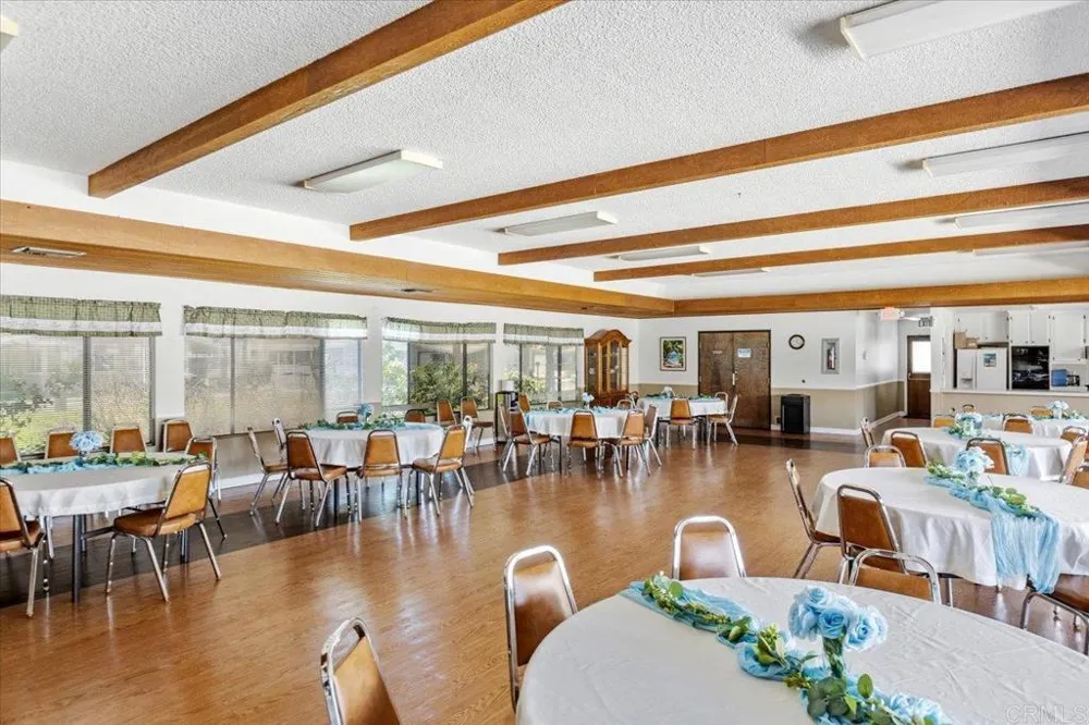 1300 W Menlo Ave #181 Hemet, CA 92543
