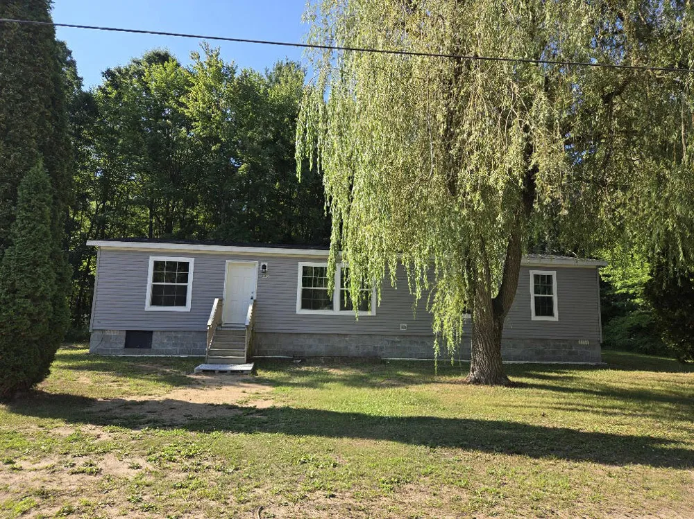 685 S Bingham Avenue White Cloud, MI 49349