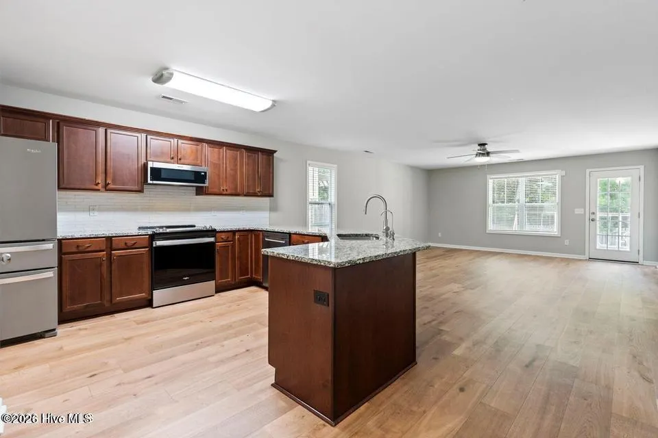 3912 Willowick Park Drive Wilmington, NC 28409