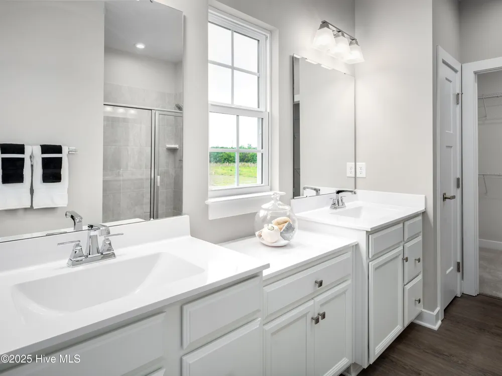 622 Delia Circle Navassa, NC 28451