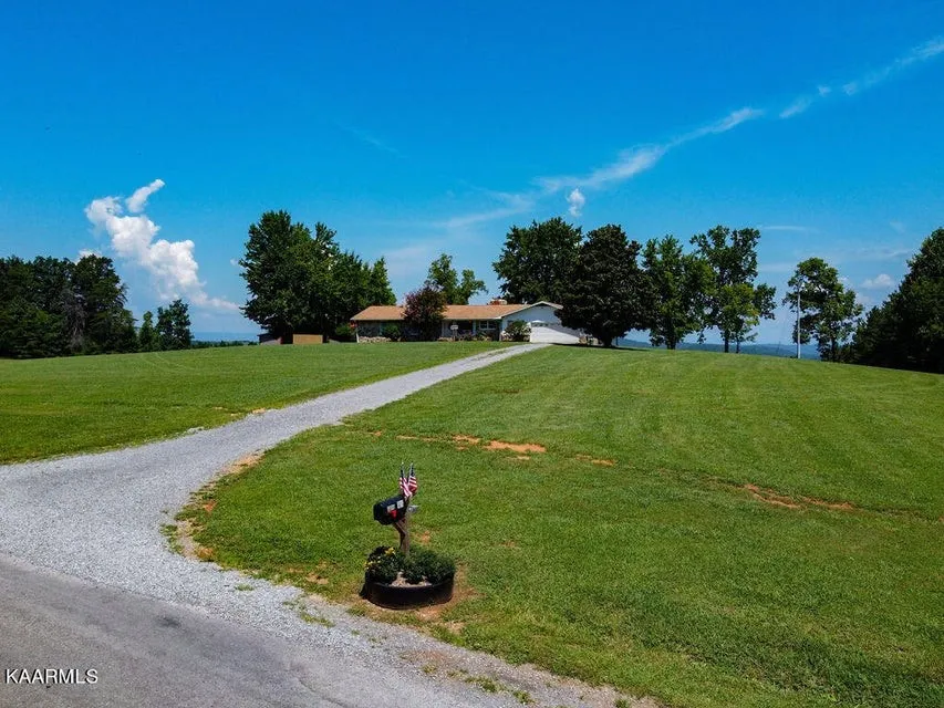 1011 Brickell Ridge Rd Decatur, TN 37322