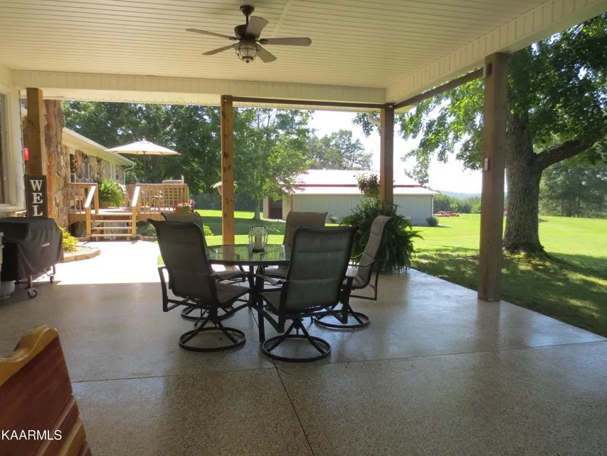 1011 Brickell Ridge Rd Decatur, TN 37322