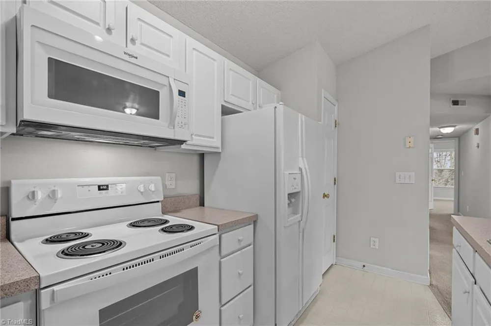 831 Timberline Ridge Court Winston-Salem, NC 27106