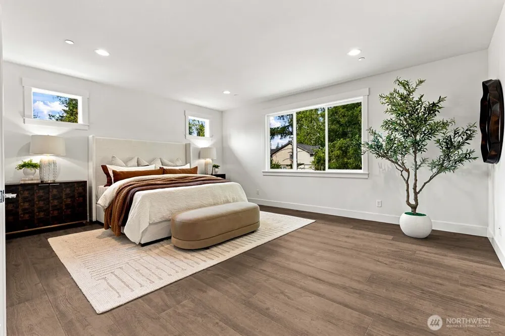 16036 SE 141st Place #8 Renton, WA 98059