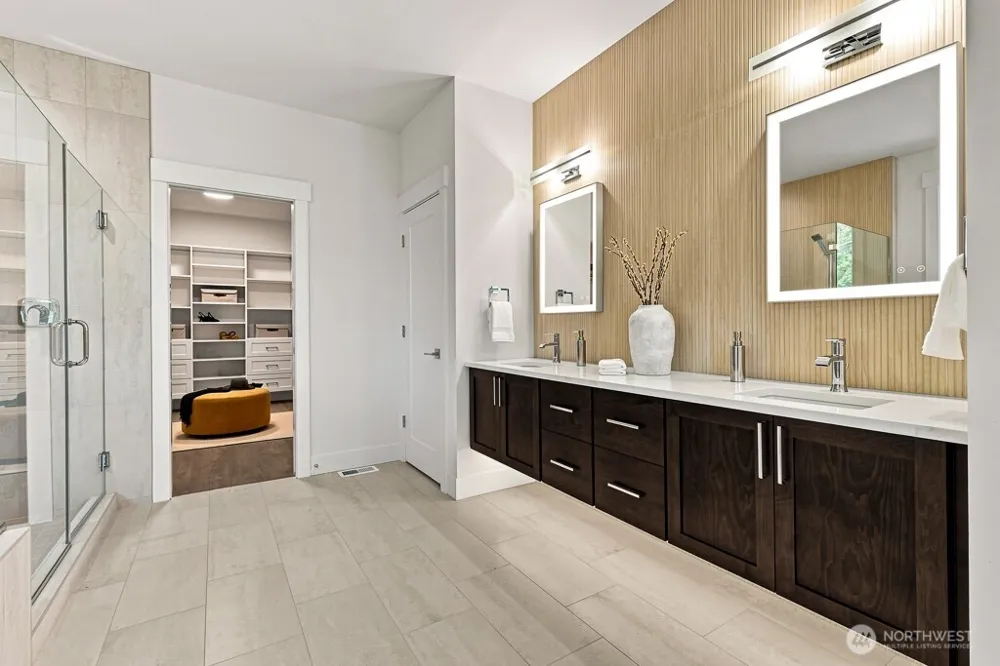 16036 SE 141st Place #8 Renton, WA 98059