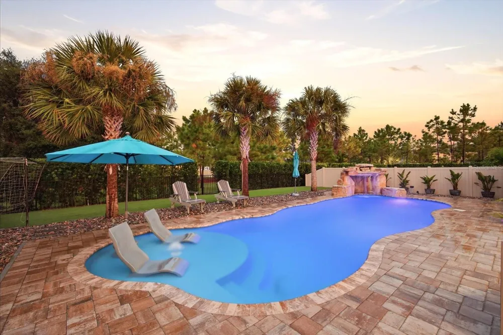 3816 BONFIRE DRIVE Odessa, FL 33556