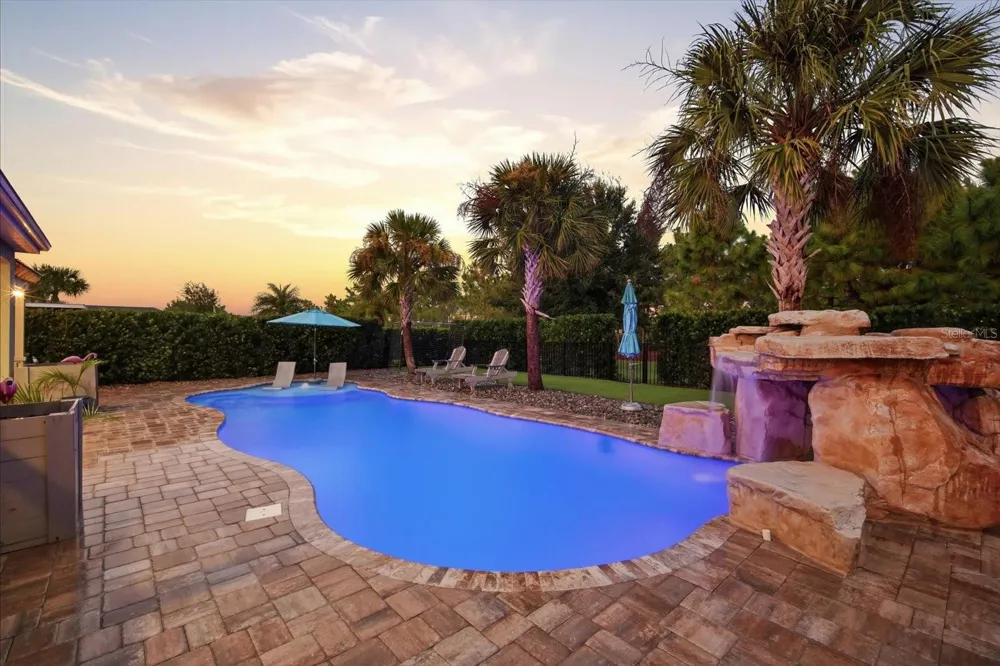 3816 BONFIRE DRIVE Odessa, FL 33556