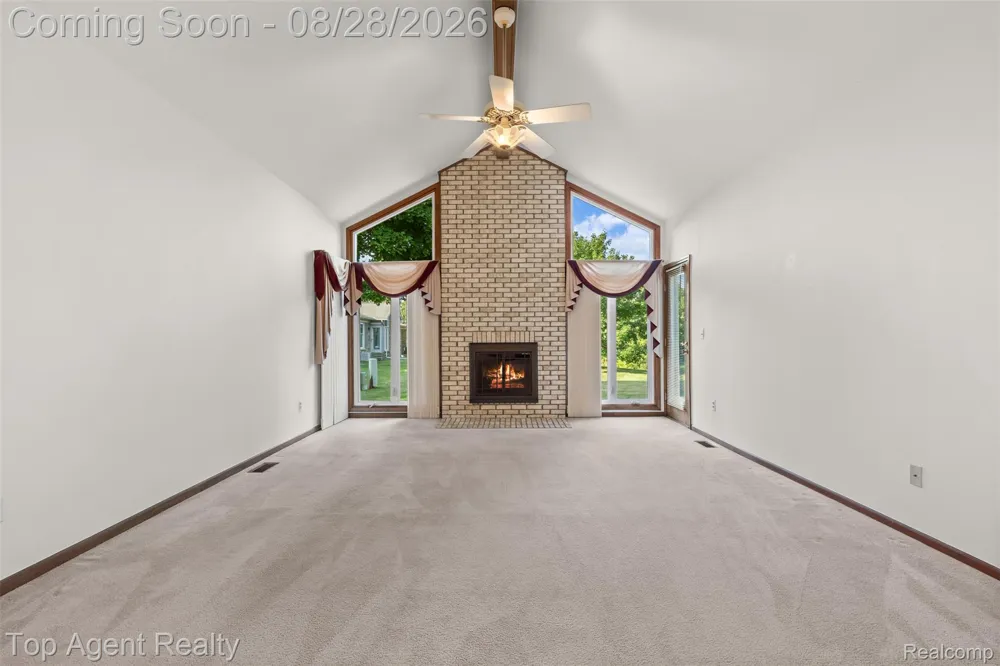 14430 Cove Creek Court Shelby Charter Township, MI 48315
