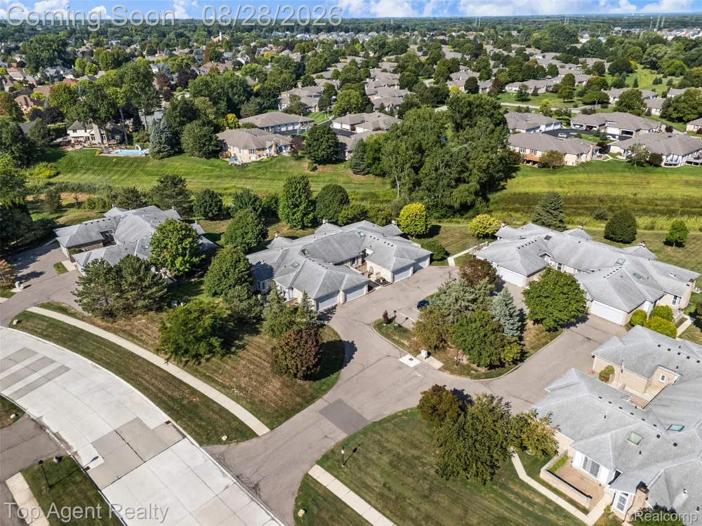 14430 Cove Creek Court Shelby Charter Township, MI 48315