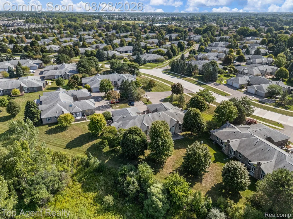 14430 Cove Creek Court Shelby Charter Township, MI 48315