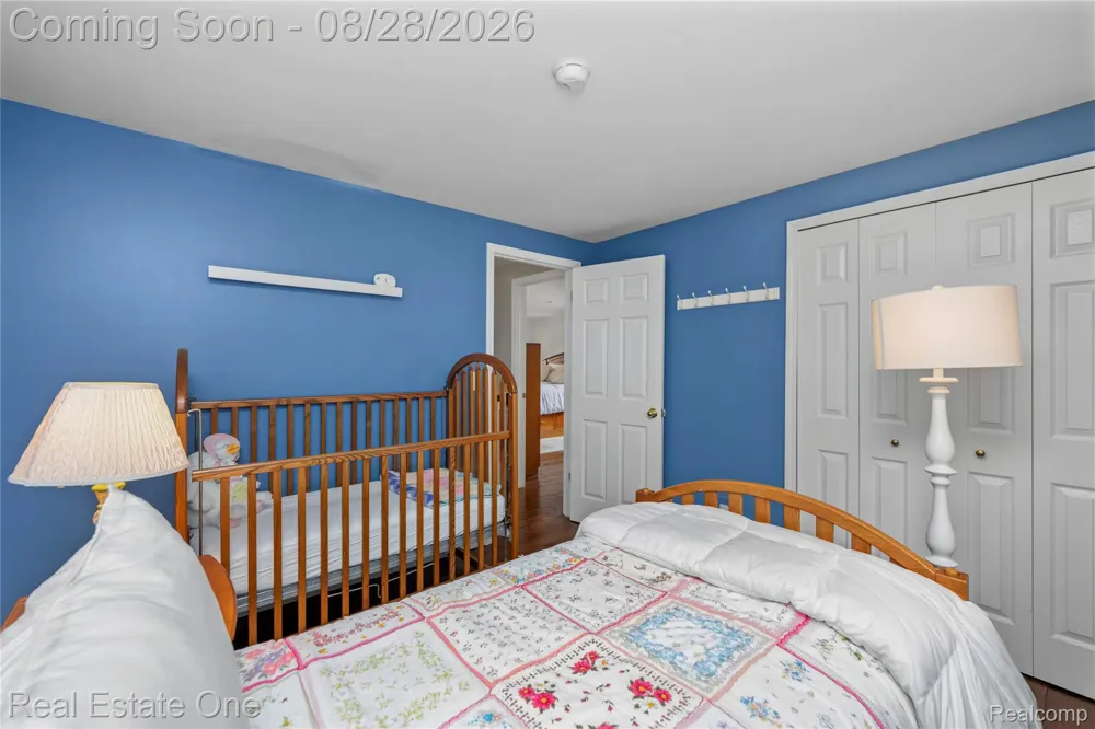 2222 Carpathian Drive West Bloomfield Charter Township, MI 48324