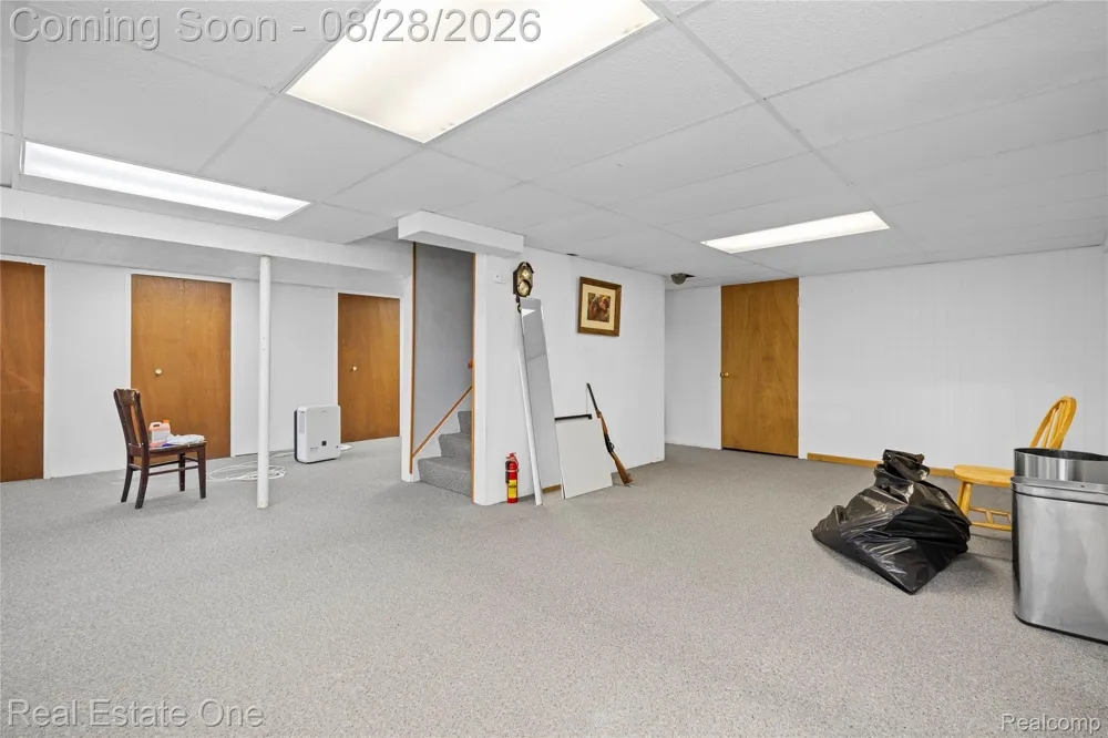 2222 Carpathian Drive West Bloomfield Charter Township, MI 48324