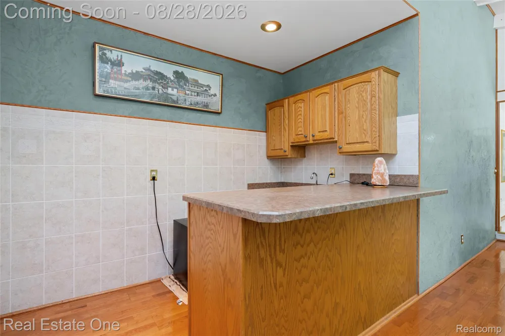 2222 Carpathian Drive West Bloomfield Charter Township, MI 48324