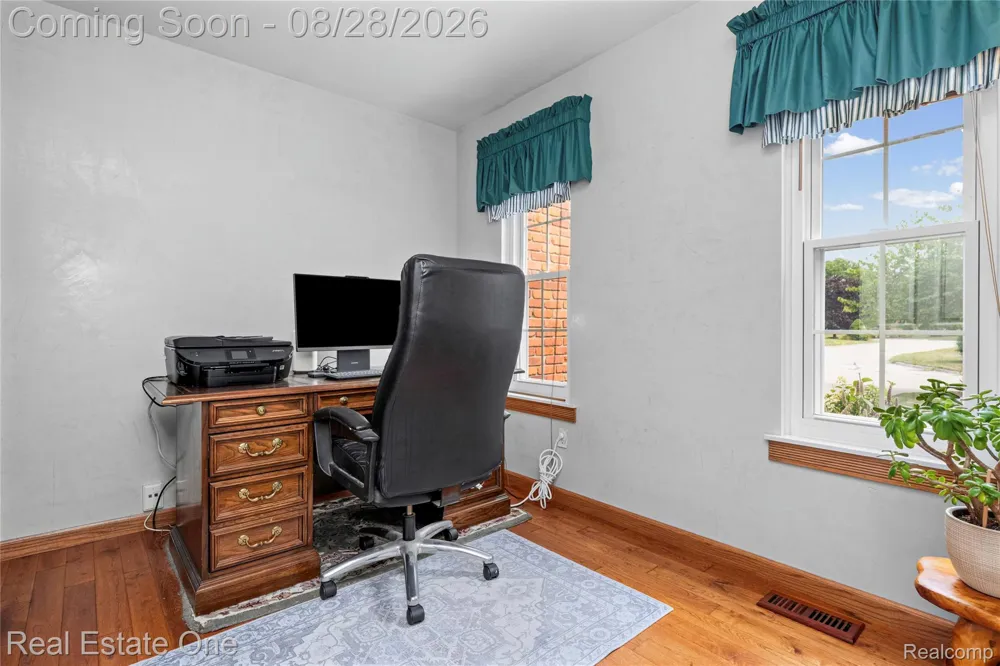 2222 Carpathian Drive West Bloomfield Charter Township, MI 48324
