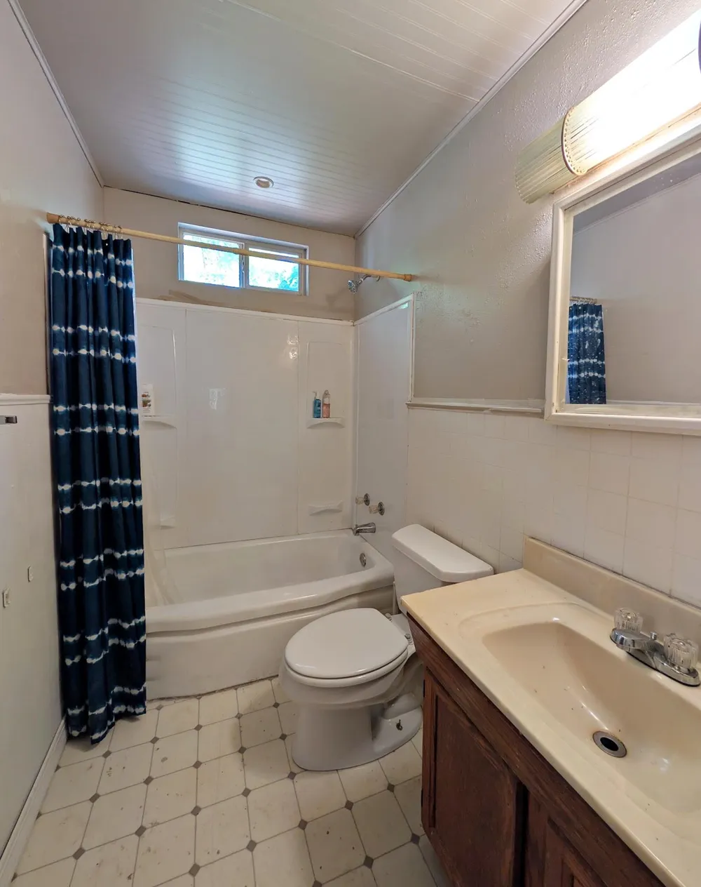 3235 Whittier Avenue Flint City, MI 48506