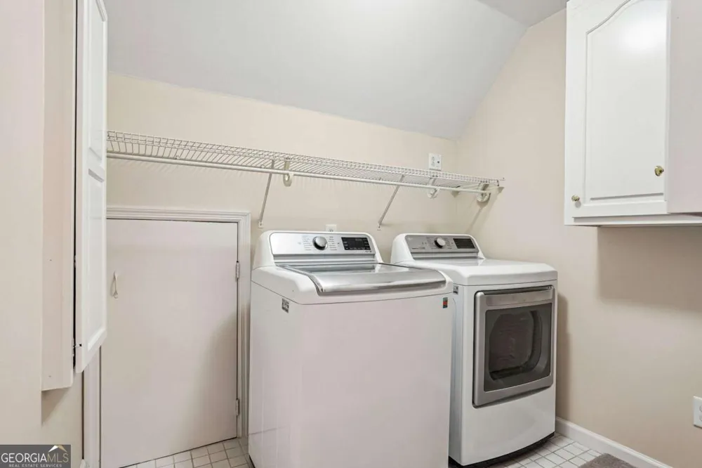 2125 Melrose TRCE Cumming, GA 30041