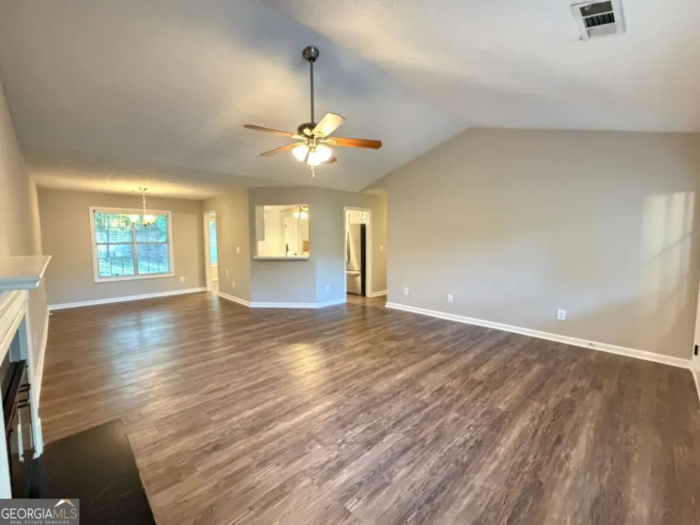 1447 Millstone CT Bethlehem, GA 30620