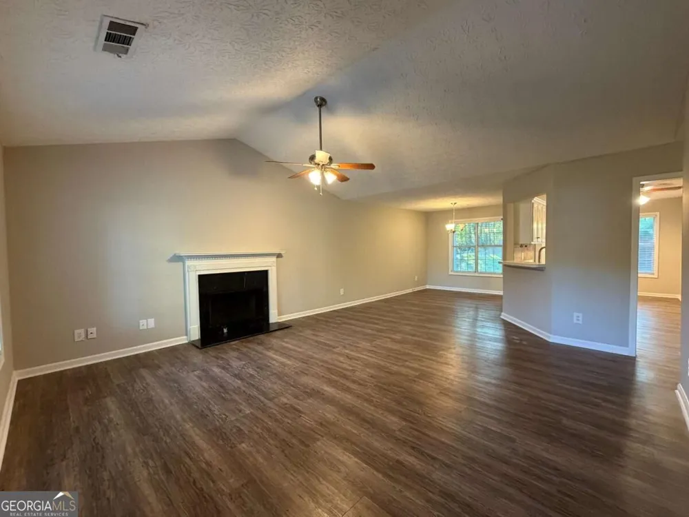 1447 Millstone CT Bethlehem, GA 30620