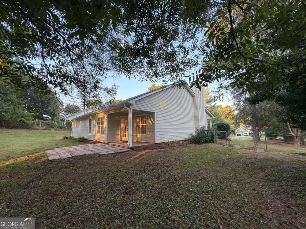 1447 Millstone CT Bethlehem, GA 30620