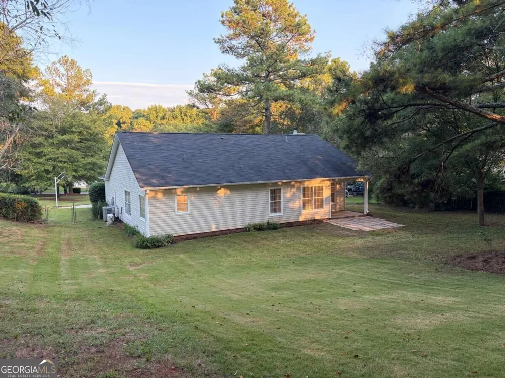 1447 Millstone CT Bethlehem, GA 30620
