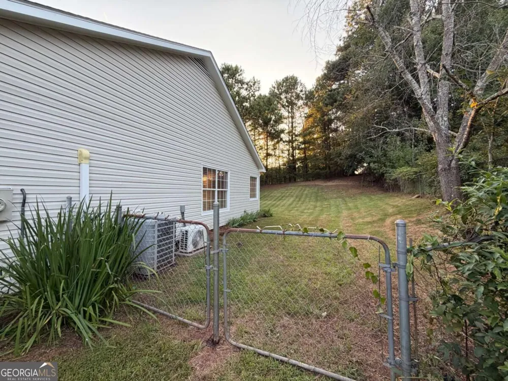 1447 Millstone CT Bethlehem, GA 30620