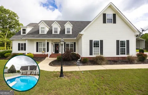 3725 Walden RD