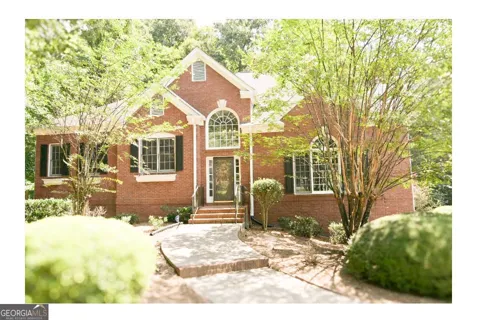3885 Waterford DR