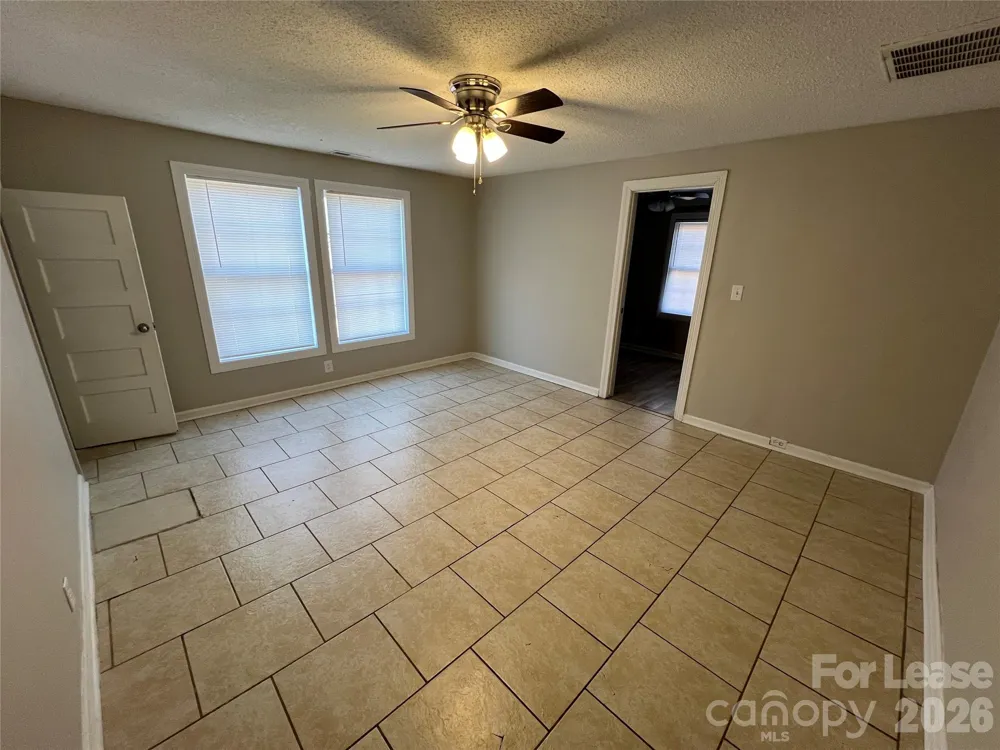 48 Julian Street #Apt C Kings Mountain, NC 28086