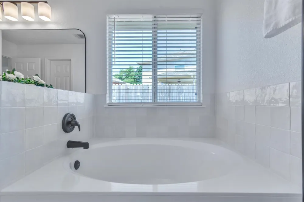 16832 Luckenwald Drive Round Rock, TX 78681