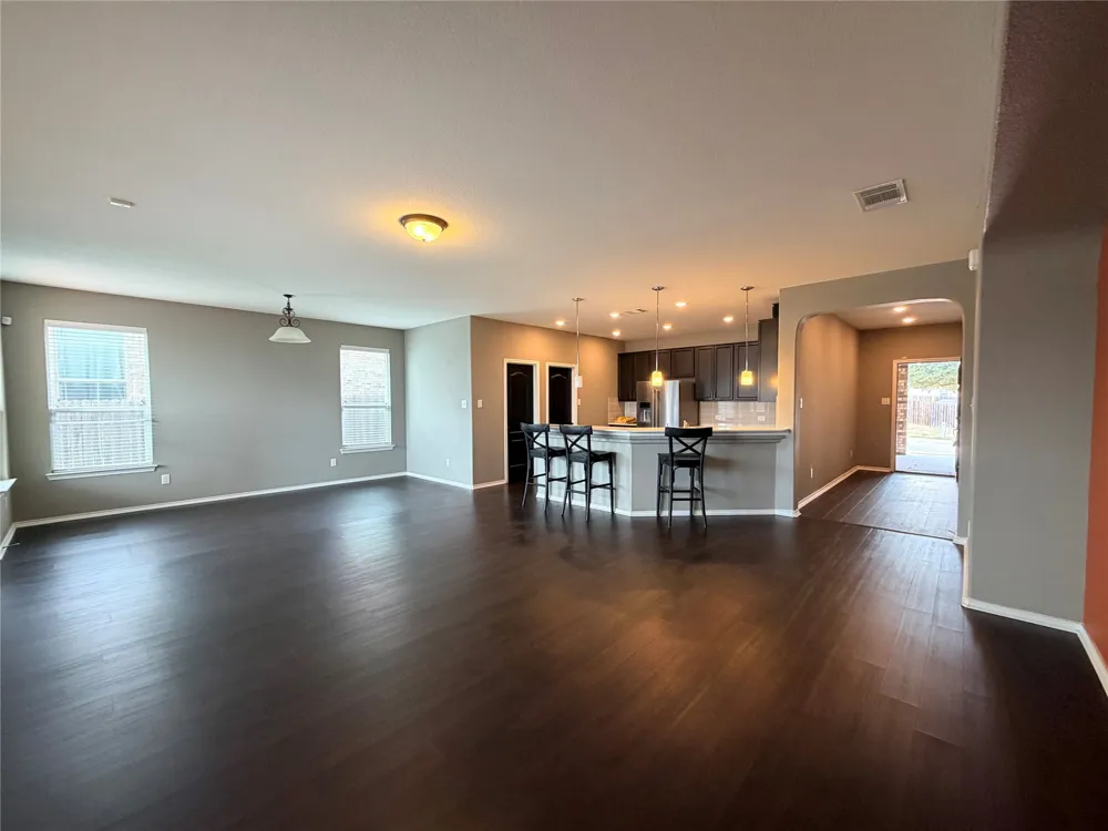 640 Landon Samuel Loop Pflugerville, TX 78660