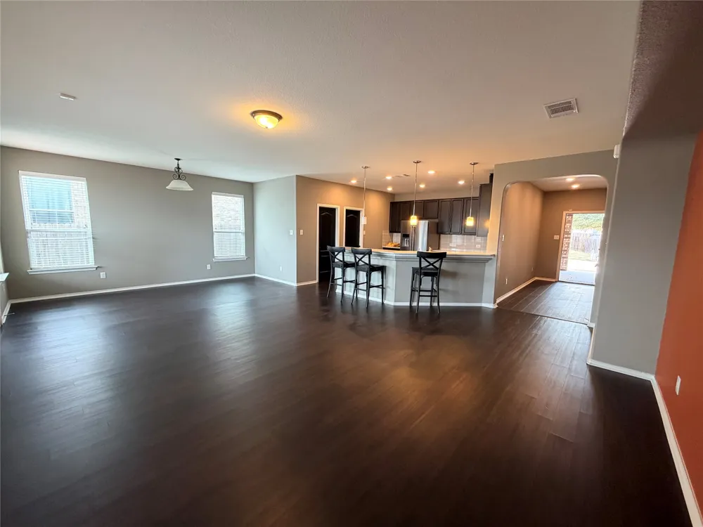 640 Landon Samuel Loop Pflugerville, TX 78660