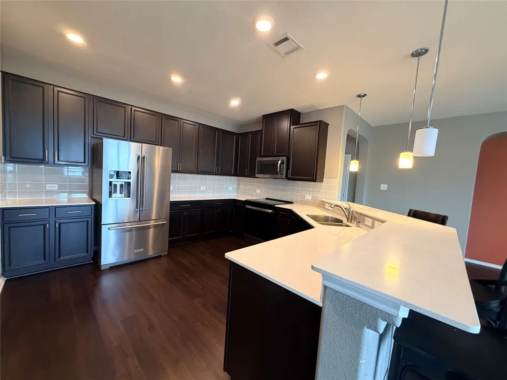 640 Landon Samuel Loop Pflugerville, TX 78660
