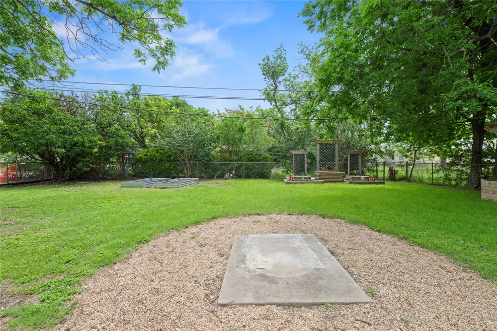 1803 S 15th Street Temple, TX 76504