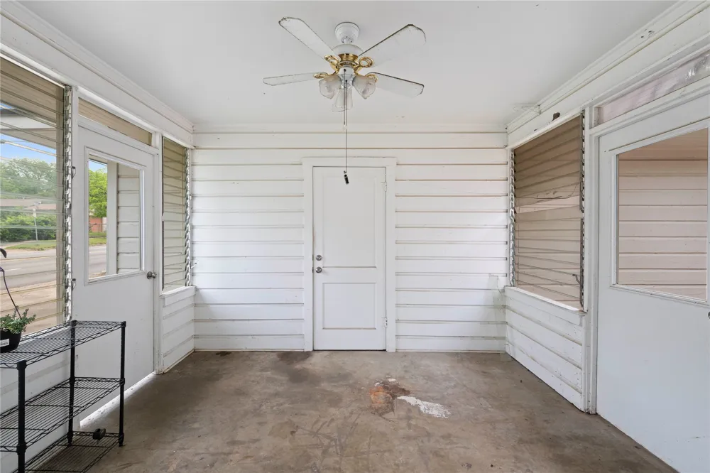 1803 S 15th Street Temple, TX 76504