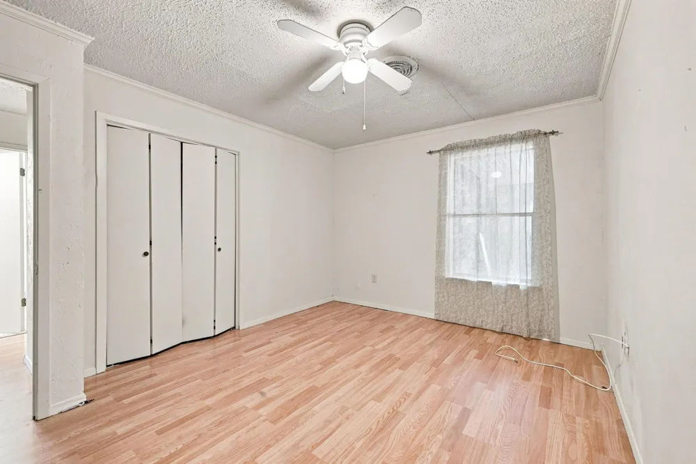 503 College Street Whitesboro, TX 76273