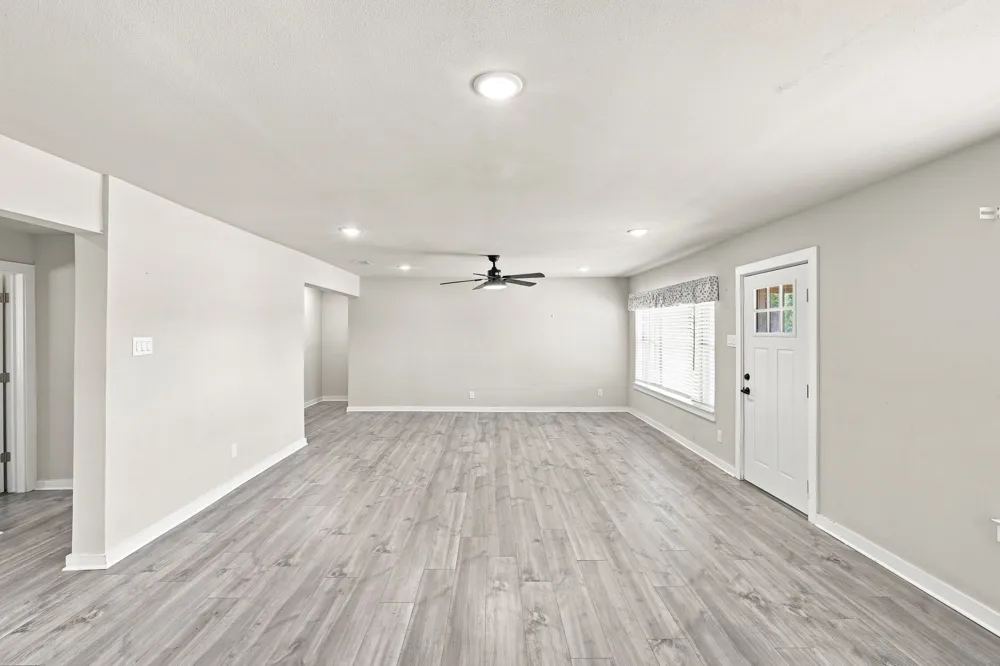 104 Casa Linda Drive Ennis, TX 75119