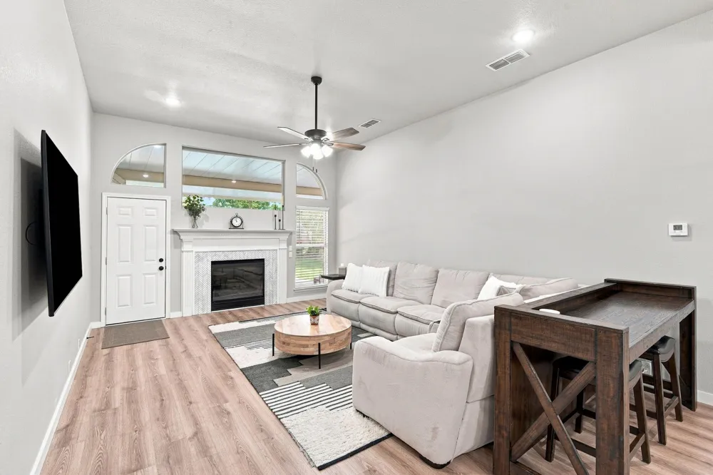 711 Coal Creek Drive Mansfield, TX 76063