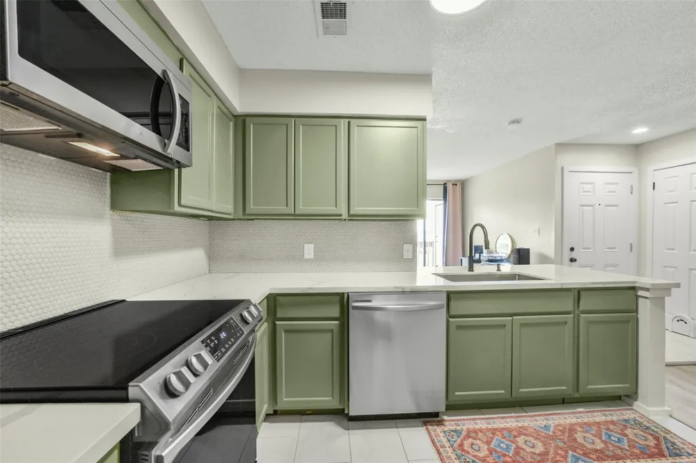 2501 Gulf Freeway #258C Dickinson, TX 77539