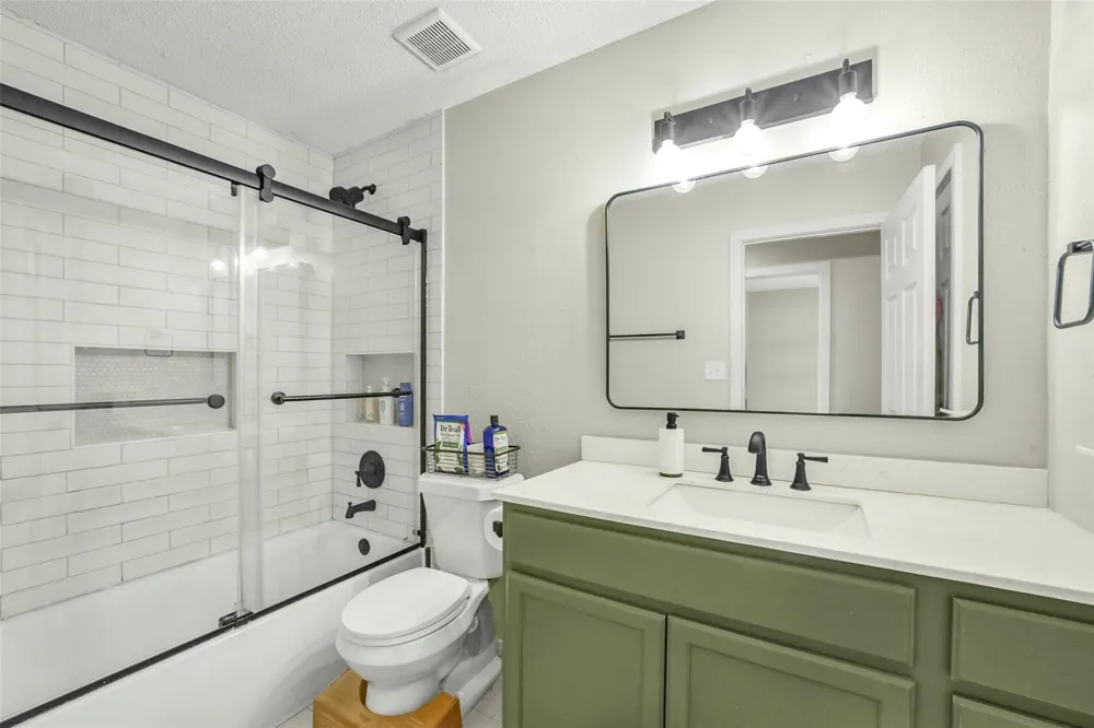2501 Gulf Freeway #258C Dickinson, TX 77539