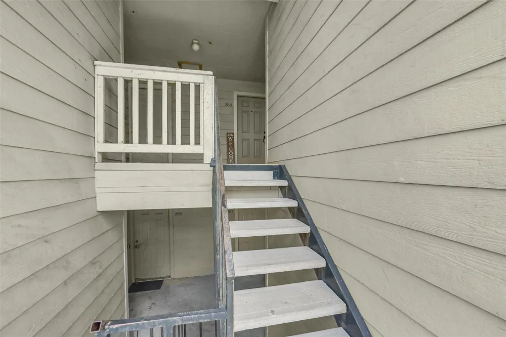 2501 Gulf Freeway #258C Dickinson, TX 77539