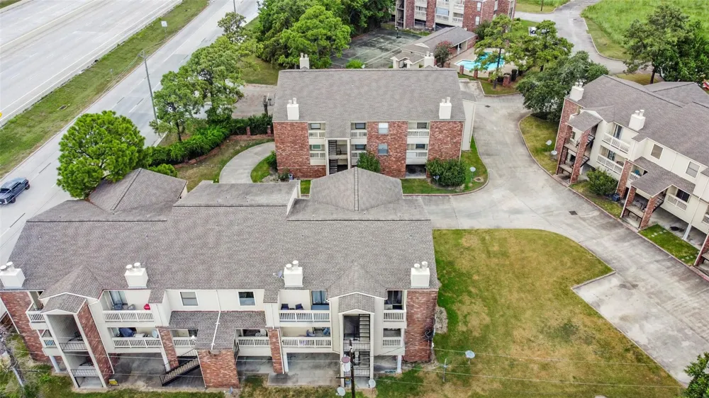 2501 Gulf Freeway #258C Dickinson, TX 77539