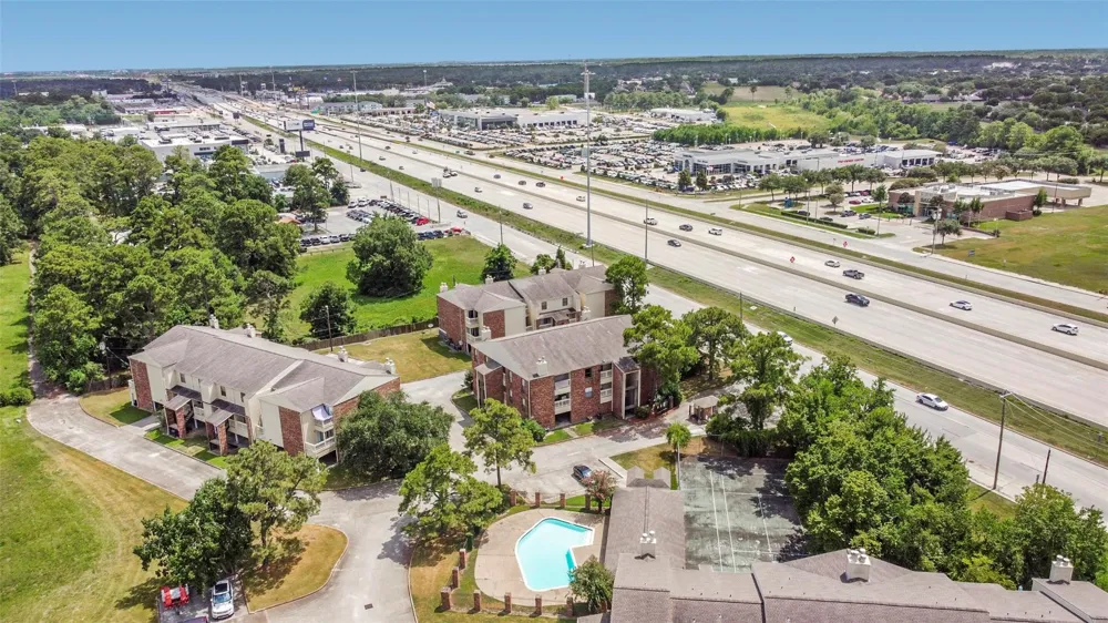 2501 Gulf Freeway #258C Dickinson, TX 77539