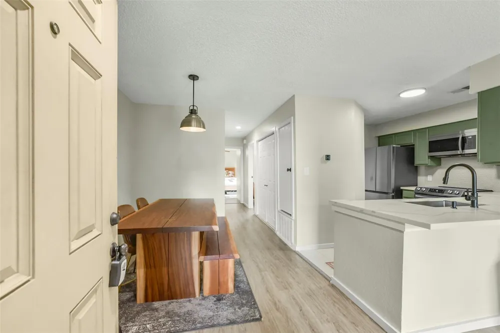 2501 Gulf Freeway #258C Dickinson, TX 77539